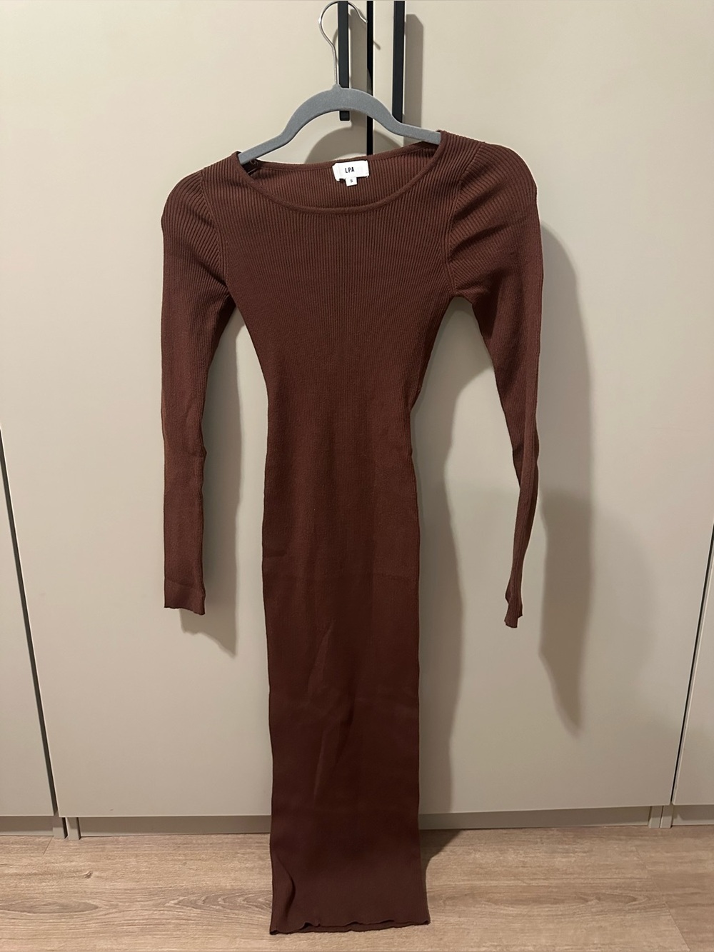LPA Revolve Auburn Sweater Dress in Chocolate Size small NWOT - Picture 4 of 8